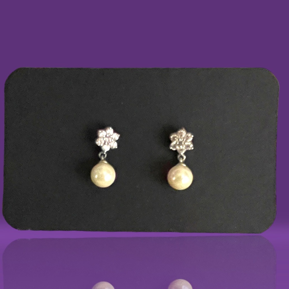 Rhinestones and Pearls Dangle Earrings